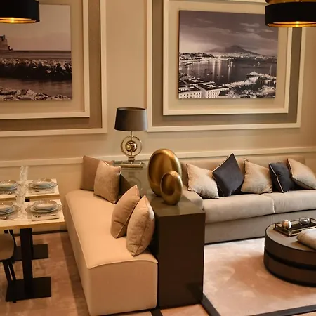 N A P Experience Apartment *