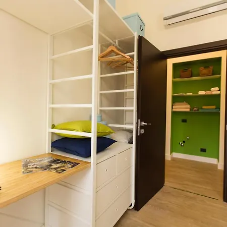 N A P Experience Apartment *