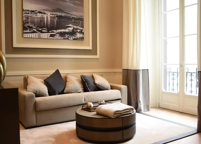 N A P Experience Neapol