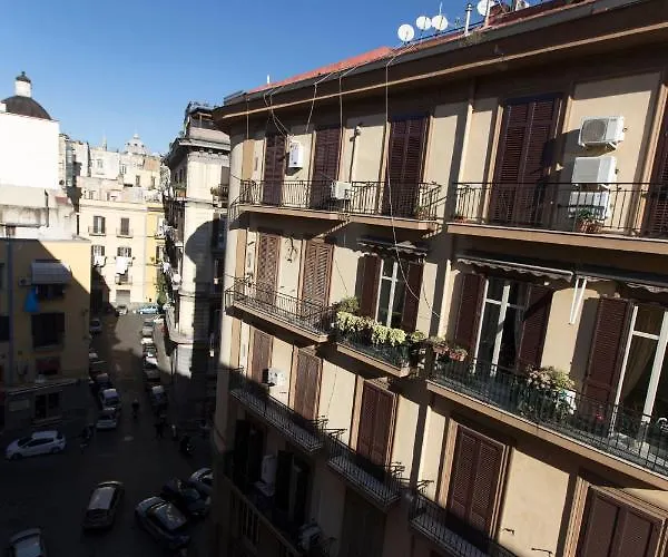 N A P Experience Apartmán Neapol