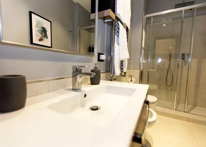 N A P Experience Neapol