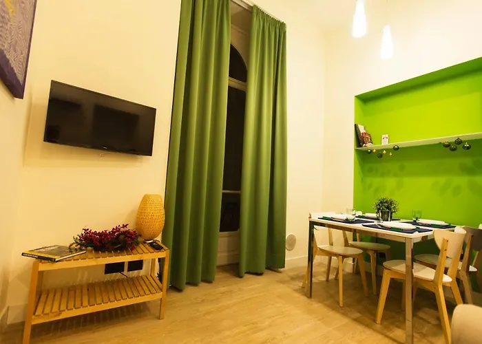 N A P Experience Neapol