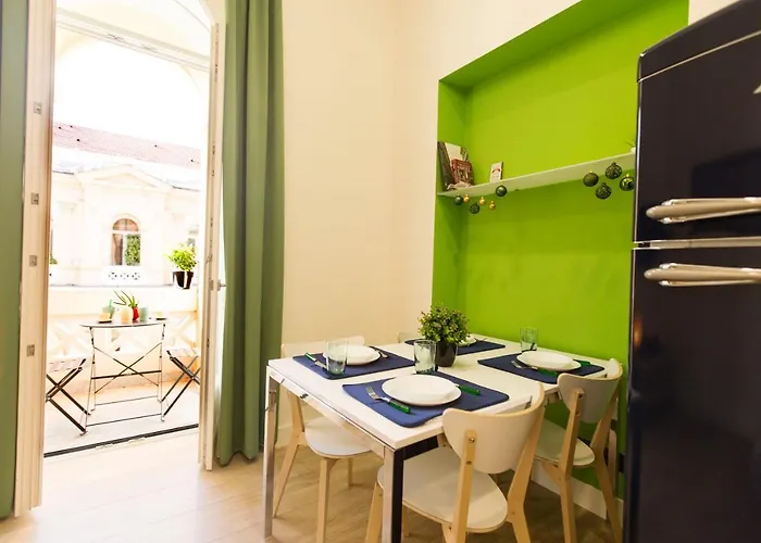 N A P Experience Nápoly