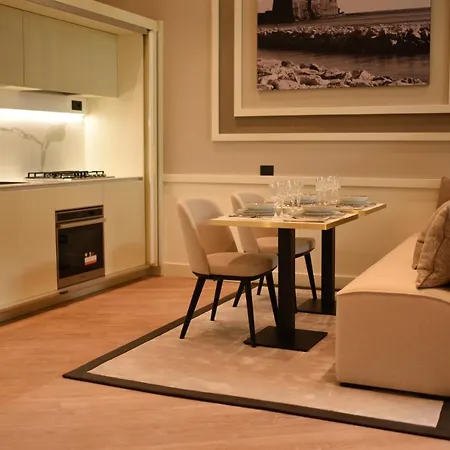 N A P Experience * Νάπολη